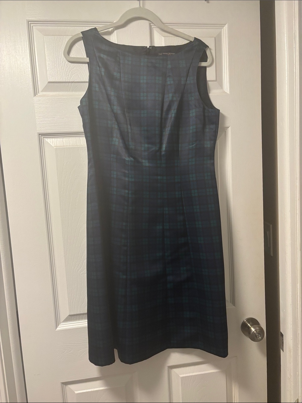 Brooks Brothers Sleeveless Plaid Sheath Dress - Navy/Green Black Watch Tartan.